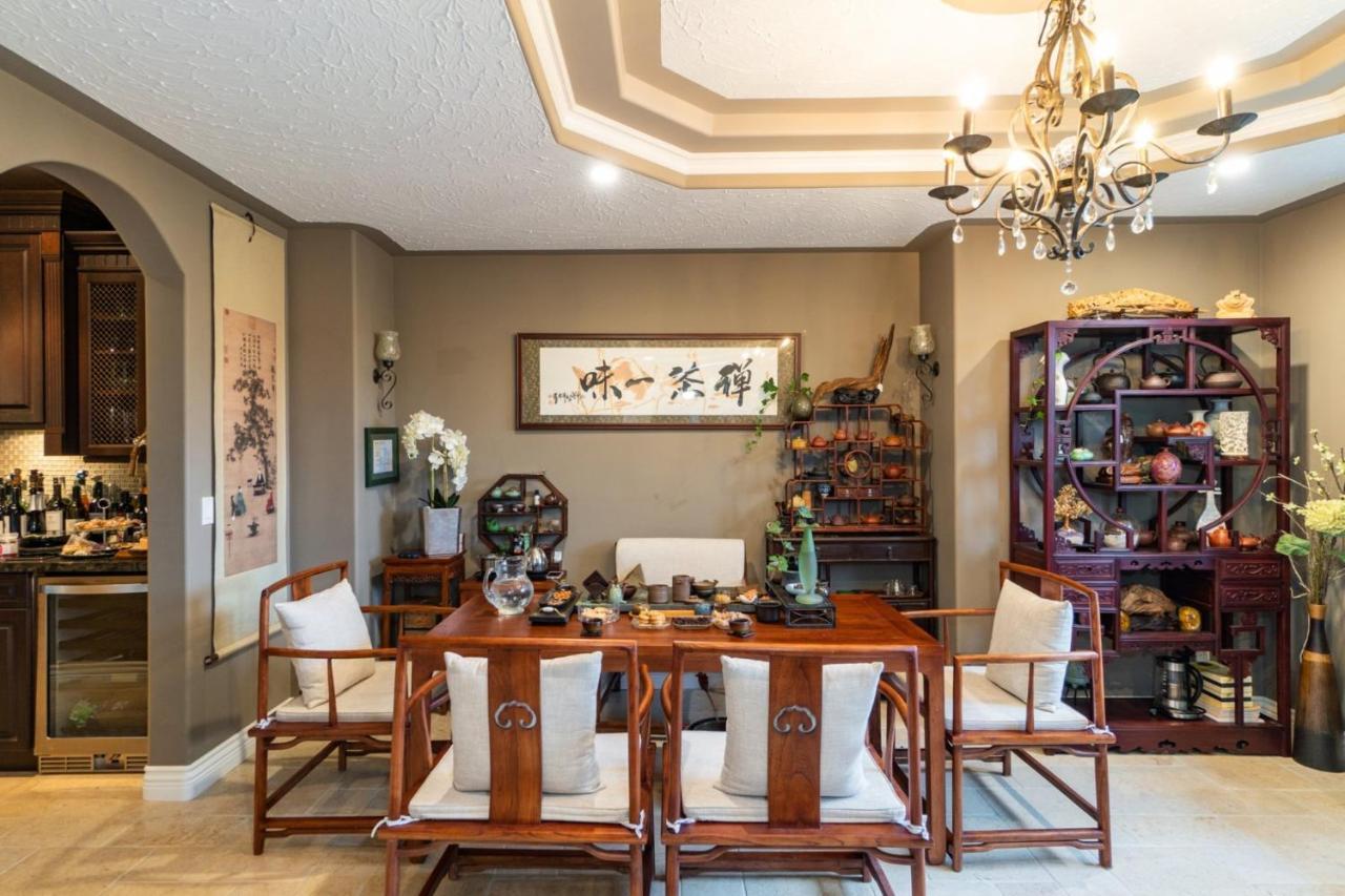 Cedar Manor Bed And Breakfast Pitt Meadows Ngoại thất bức ảnh